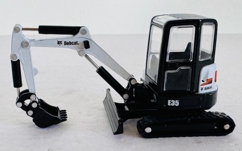 Scale bobcat e35 - scale,